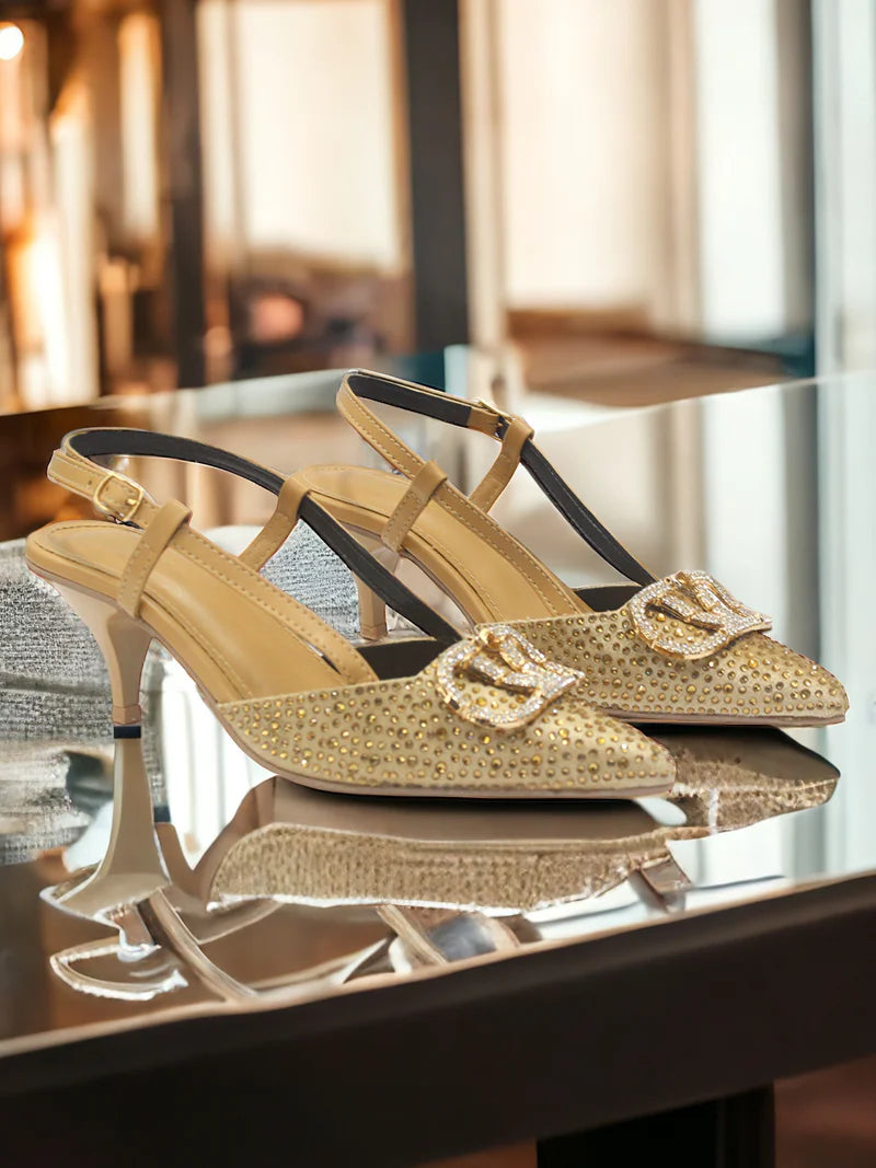 VLOGO SIGNATURE PUMPS - GOLDEN