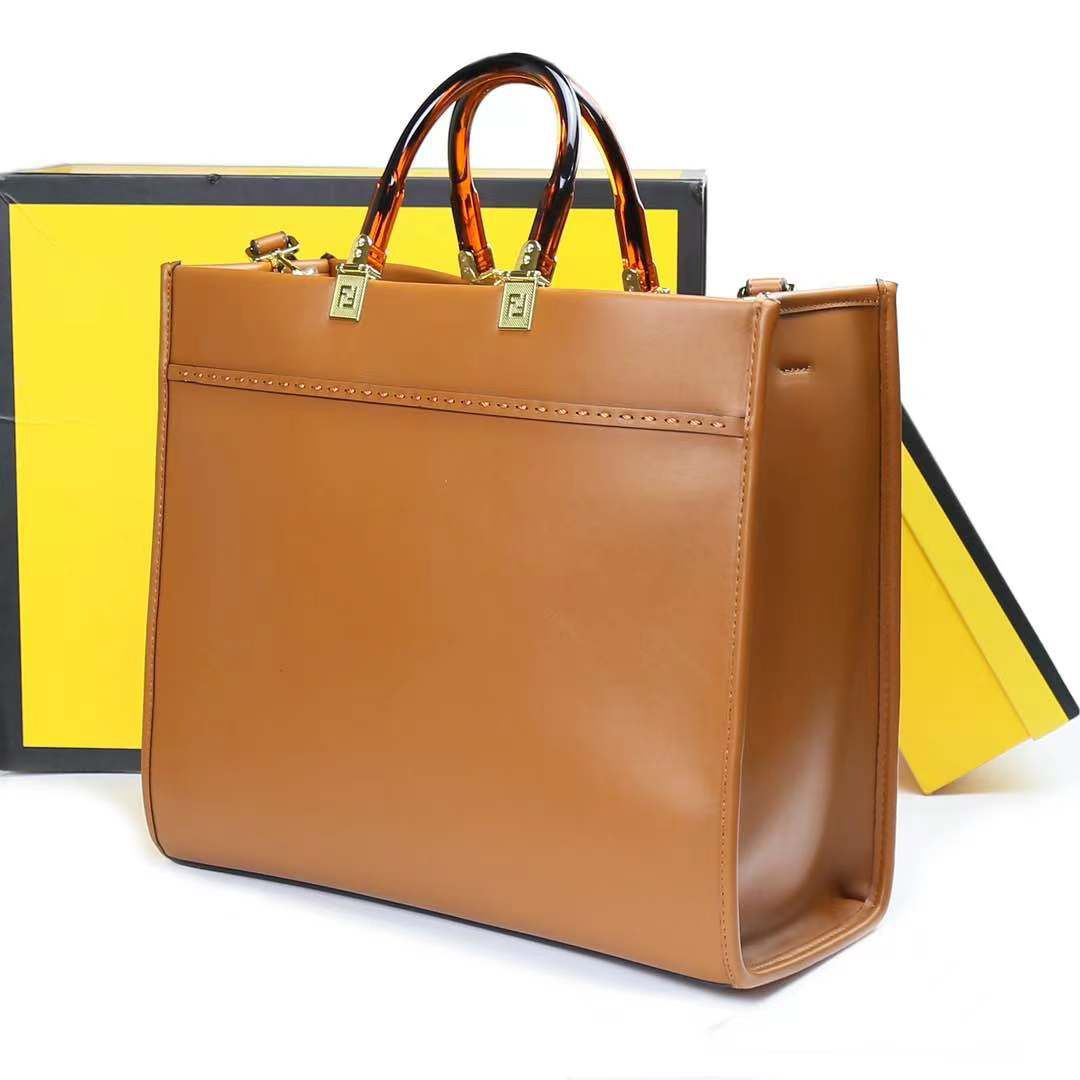 FENDI ROMA Sunshine Medium Bag - Brown