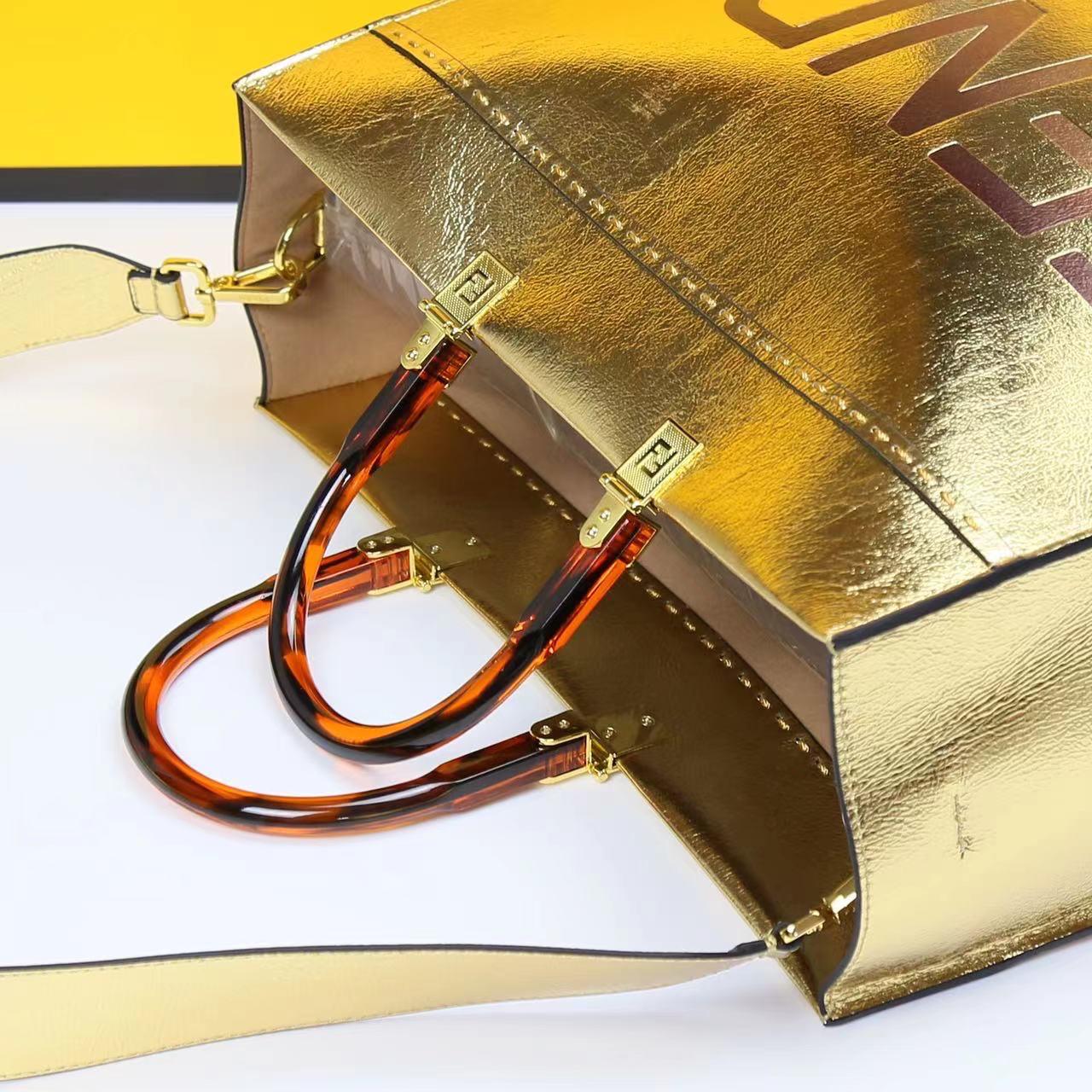 FENDI ROMA Sunshine Medium Bag - Golden