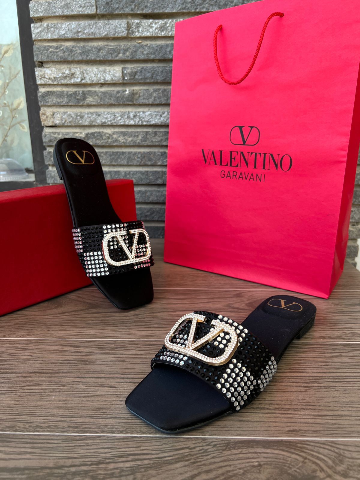 VALENTINO Rhinestones Flats - Black