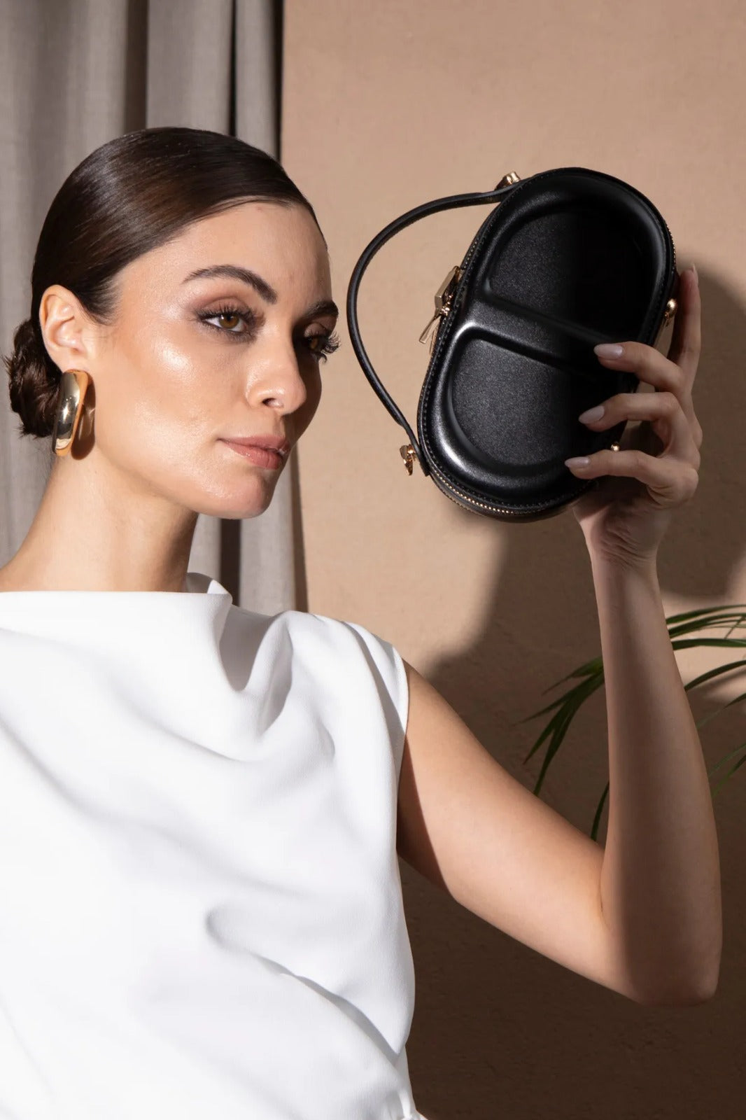 CHRISTIAN DIOR CD Signature Oval Camera Bag - Black