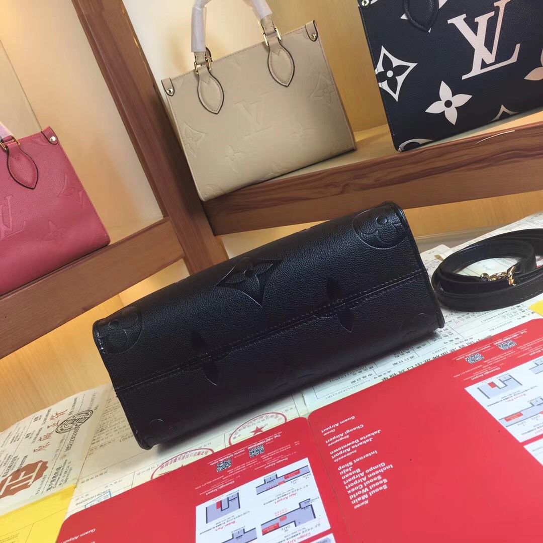 Louis Vuitton Black OnTheGo PM