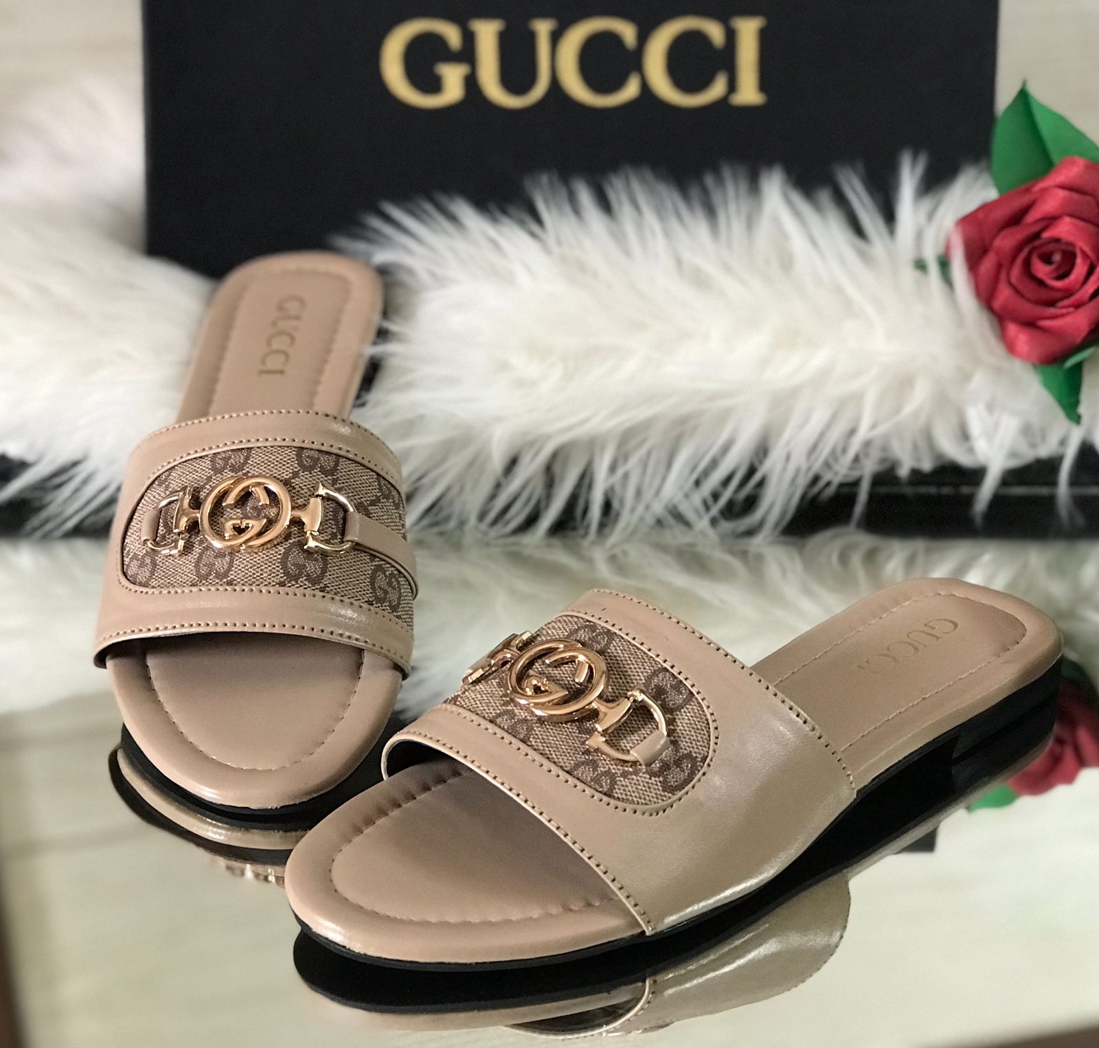 GUCCI Floral Slides - Fawn