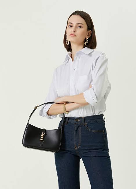 YSL SAINT LAURENT Le 5 à 7 Hobo Shoulder Bag
