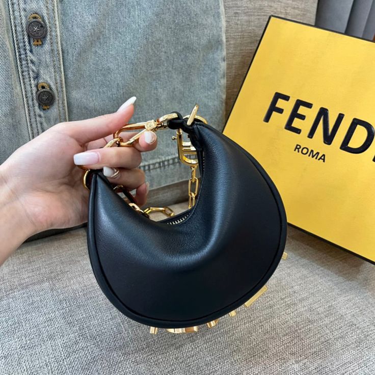 FENDI Fendigraphy Mini Bag - Black