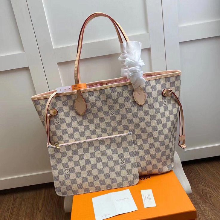 LOUIS VUITTON NEVERFULL TOTE - White Check Print