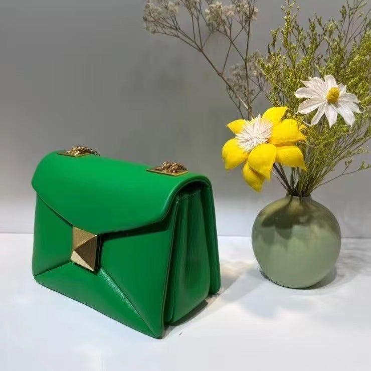 VALENTINO Garvani One Stud Crossbody Bag - Green