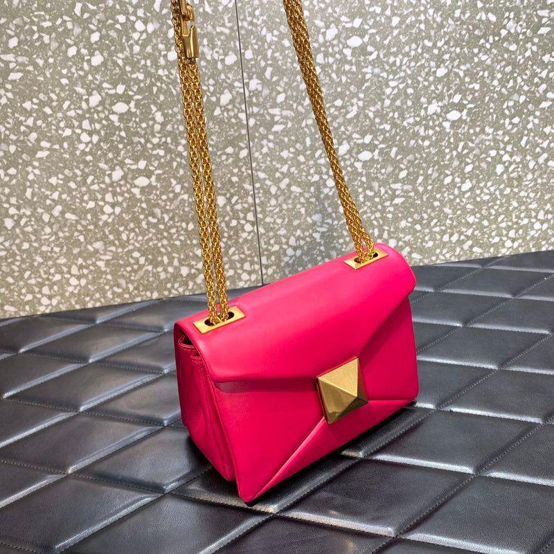 VALENTINO Garvani One Stud Crossbody Bag - Pink