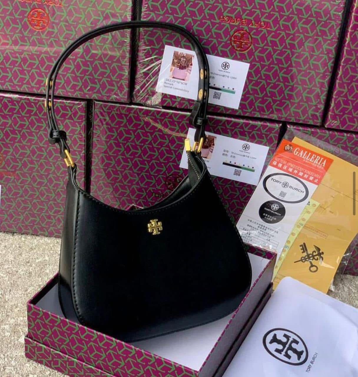 TORY BURCH Emerson Shoulder Bag - Black