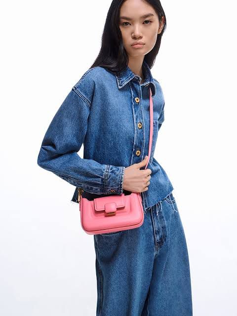 CHARLES & KEITH Koa Leather Push-Lock Top Handle Bag - Pink