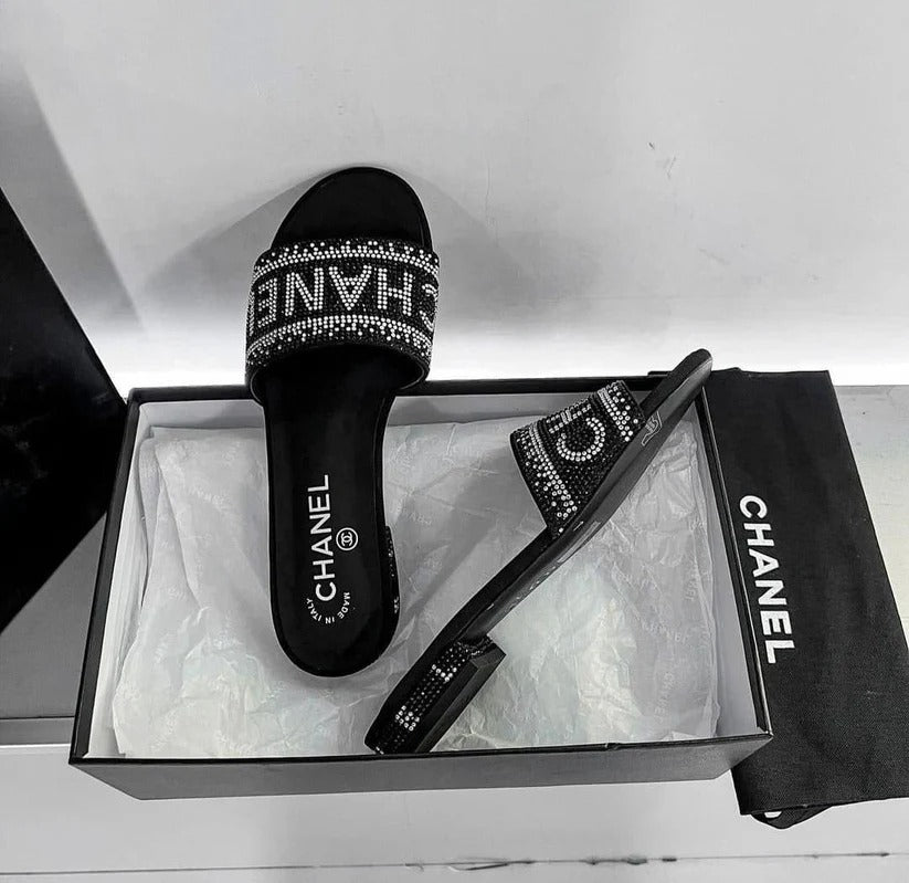 CHANEL Stone Slippers - Black