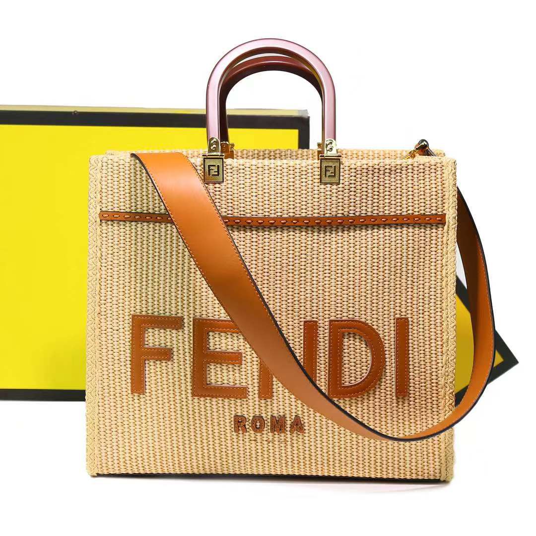 FENDI ROMA LEATHER TOTE - BEIGE
