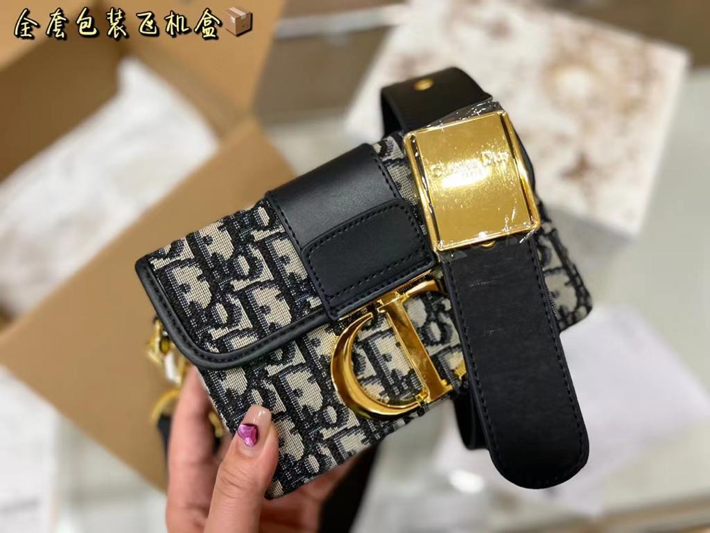 DIOR 30 Montaigne Oblique Jacquard Bag