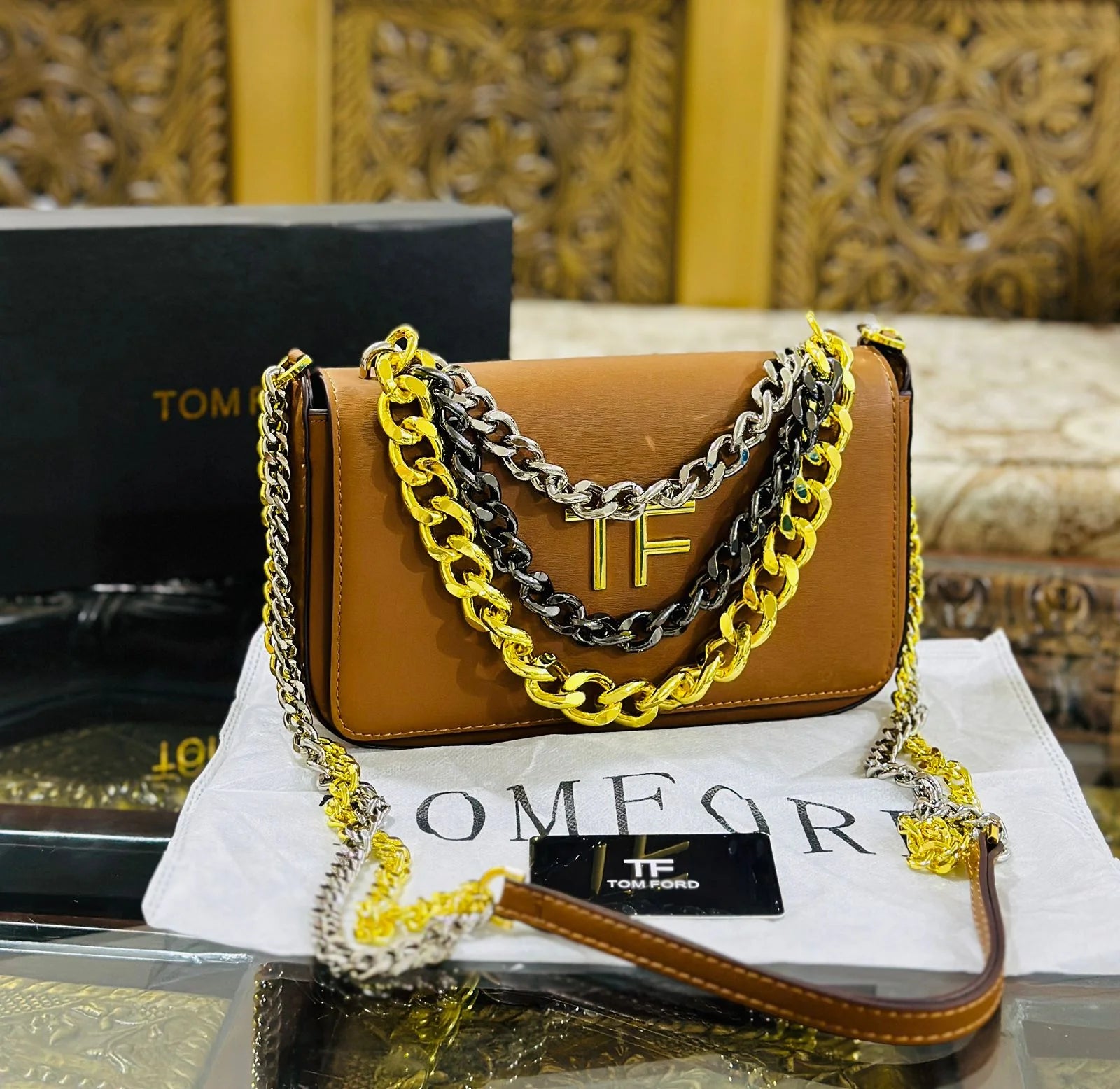 TOM FORD TF CHAIN SHOULDER BAG - BROWN