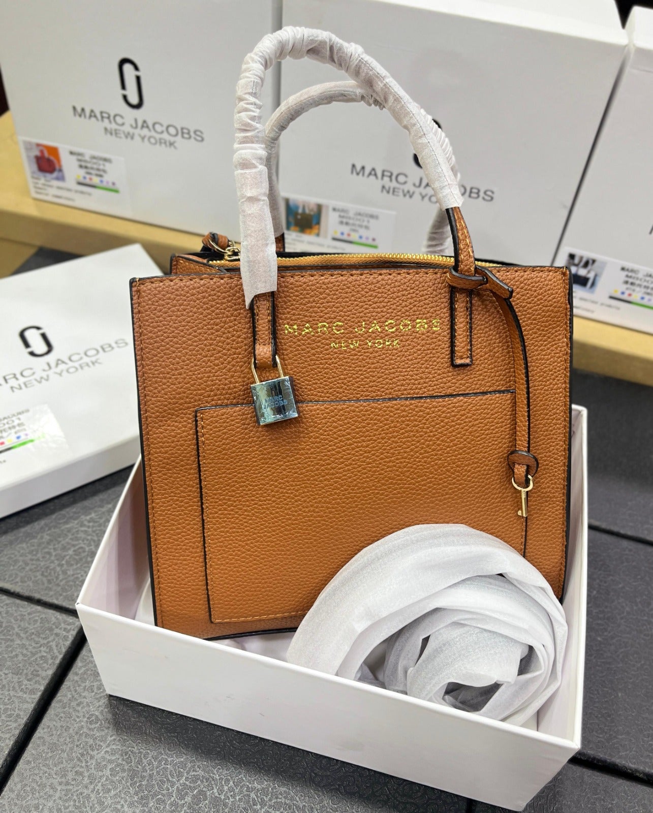 Marc Jacobs Mini Grind Leather Tote Bag - Brown