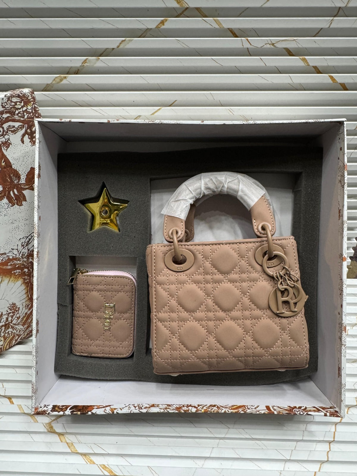 DIOR Ultra Matte Lady Gift Set - Blush Ultramatte Pink