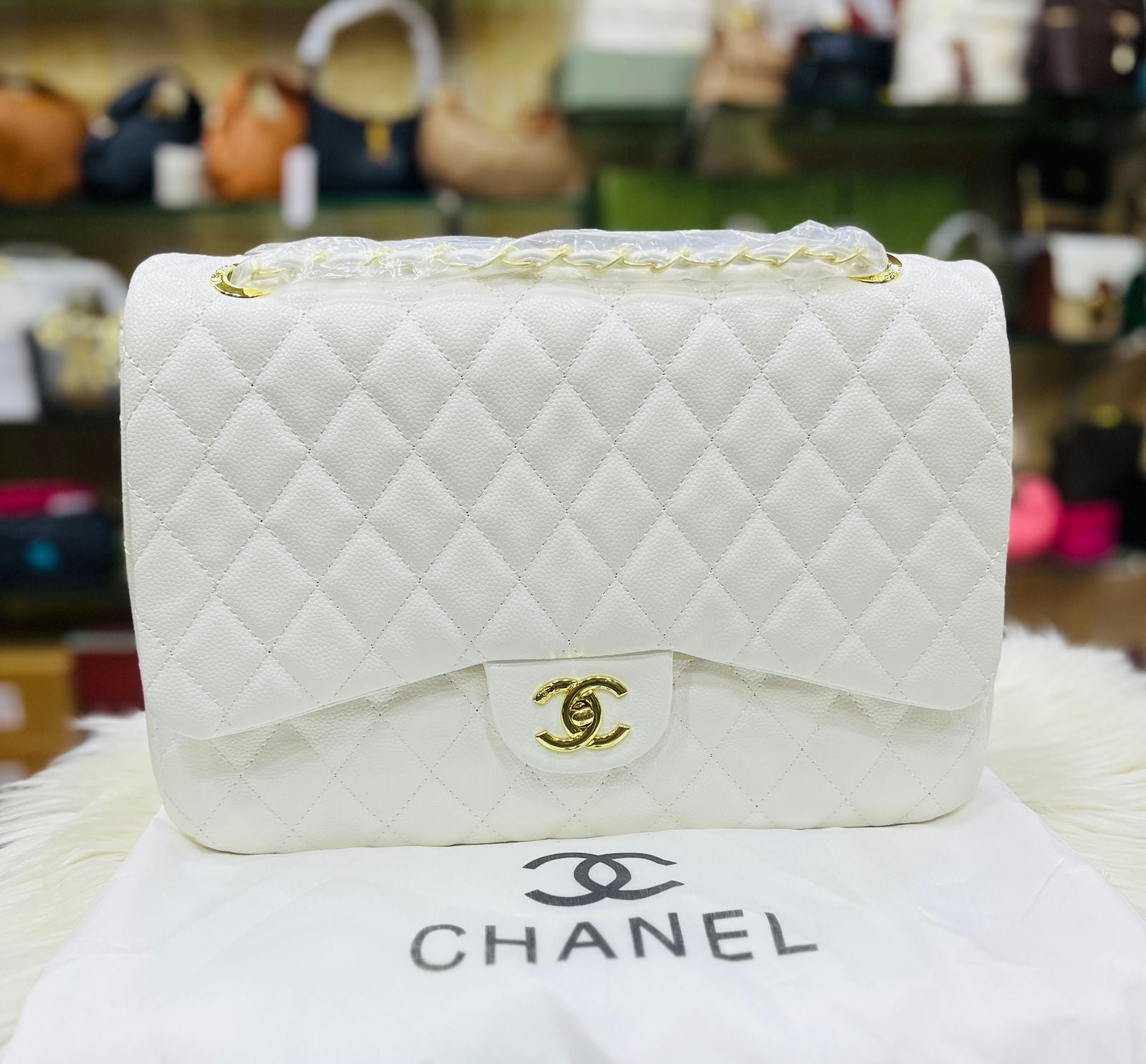 CHANEL Jumbo Classic Double Flap - White