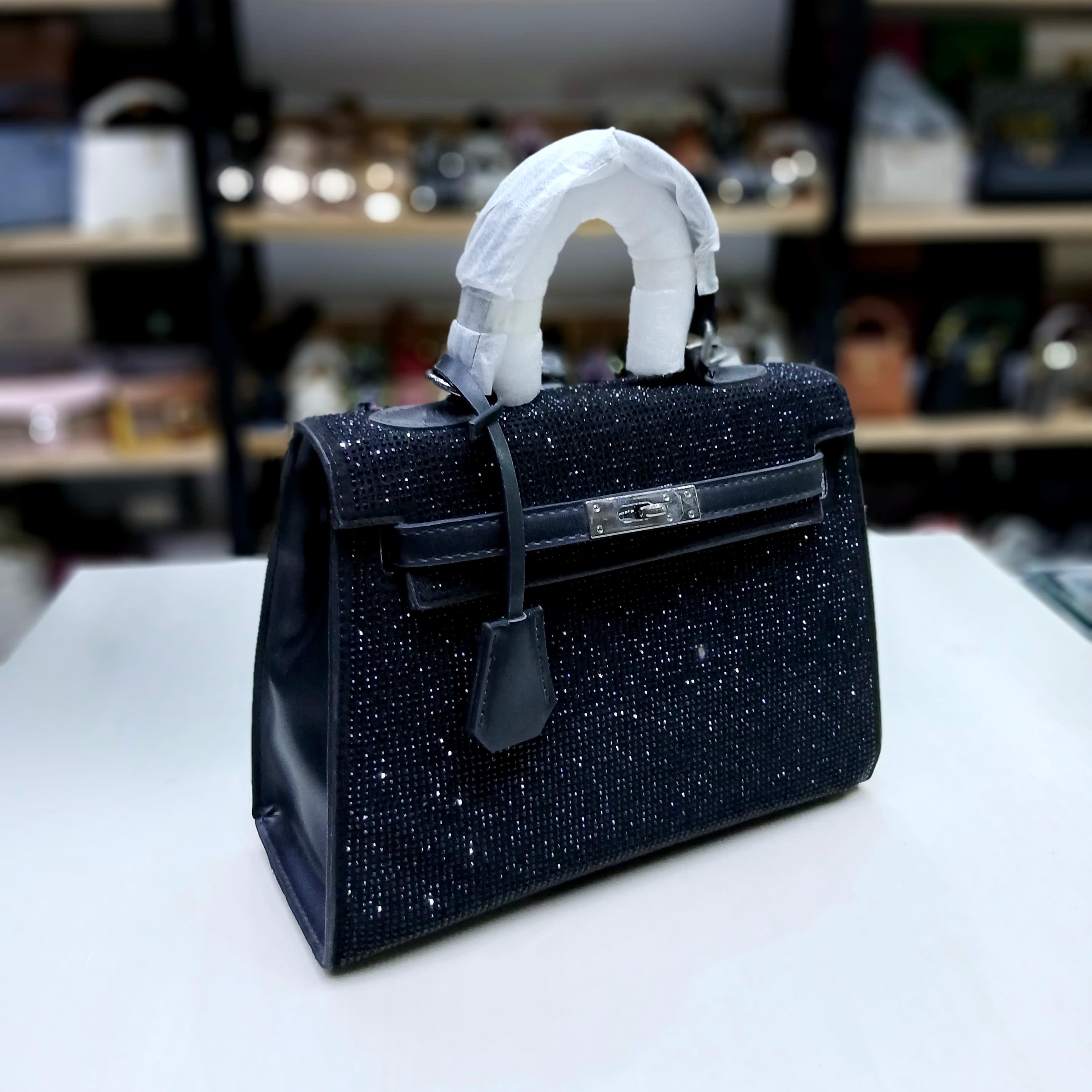 Hermès Birkin Bag - Black