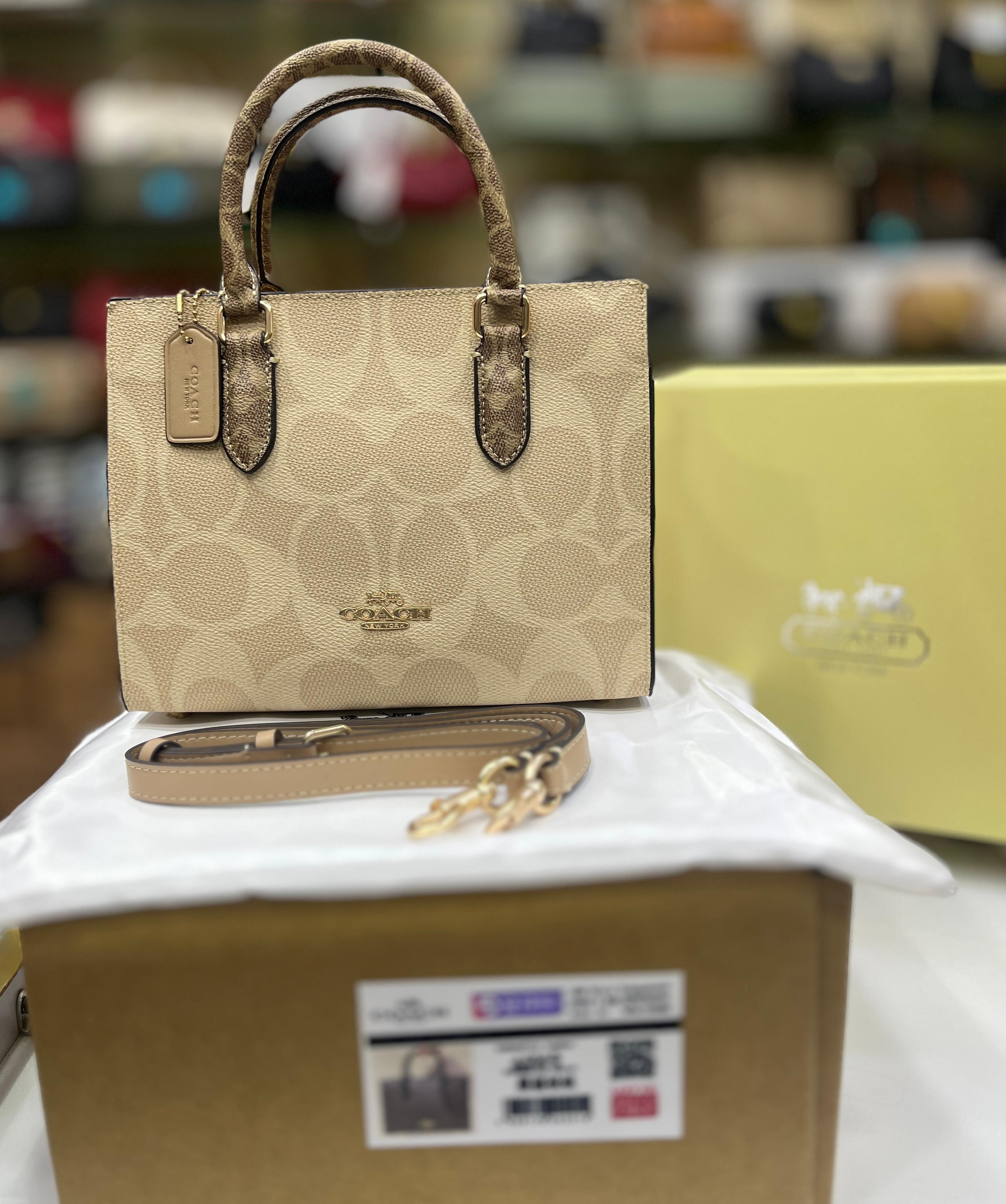 COACH Maggie Small Tote Bag - Sand