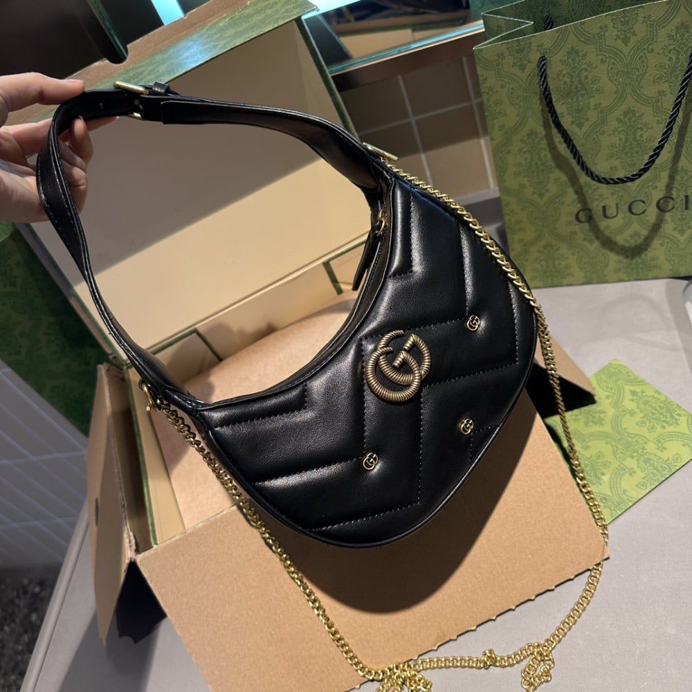 Gucci GG Marmont Half-Moon Shoulder Bag - Black