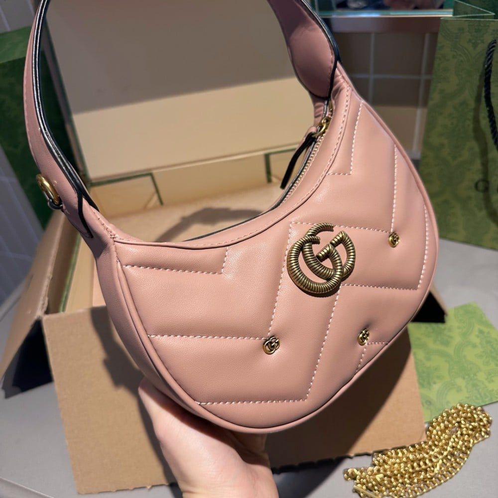 Gucci GG Marmont Half-Moon Shoulder Bag - Pink