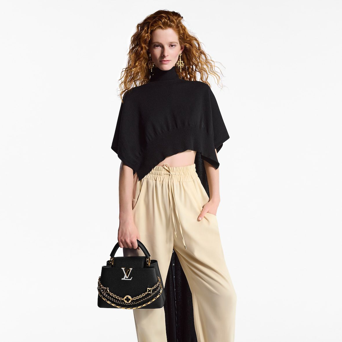 Louis Vuitton Capucines Mini Bag - Black