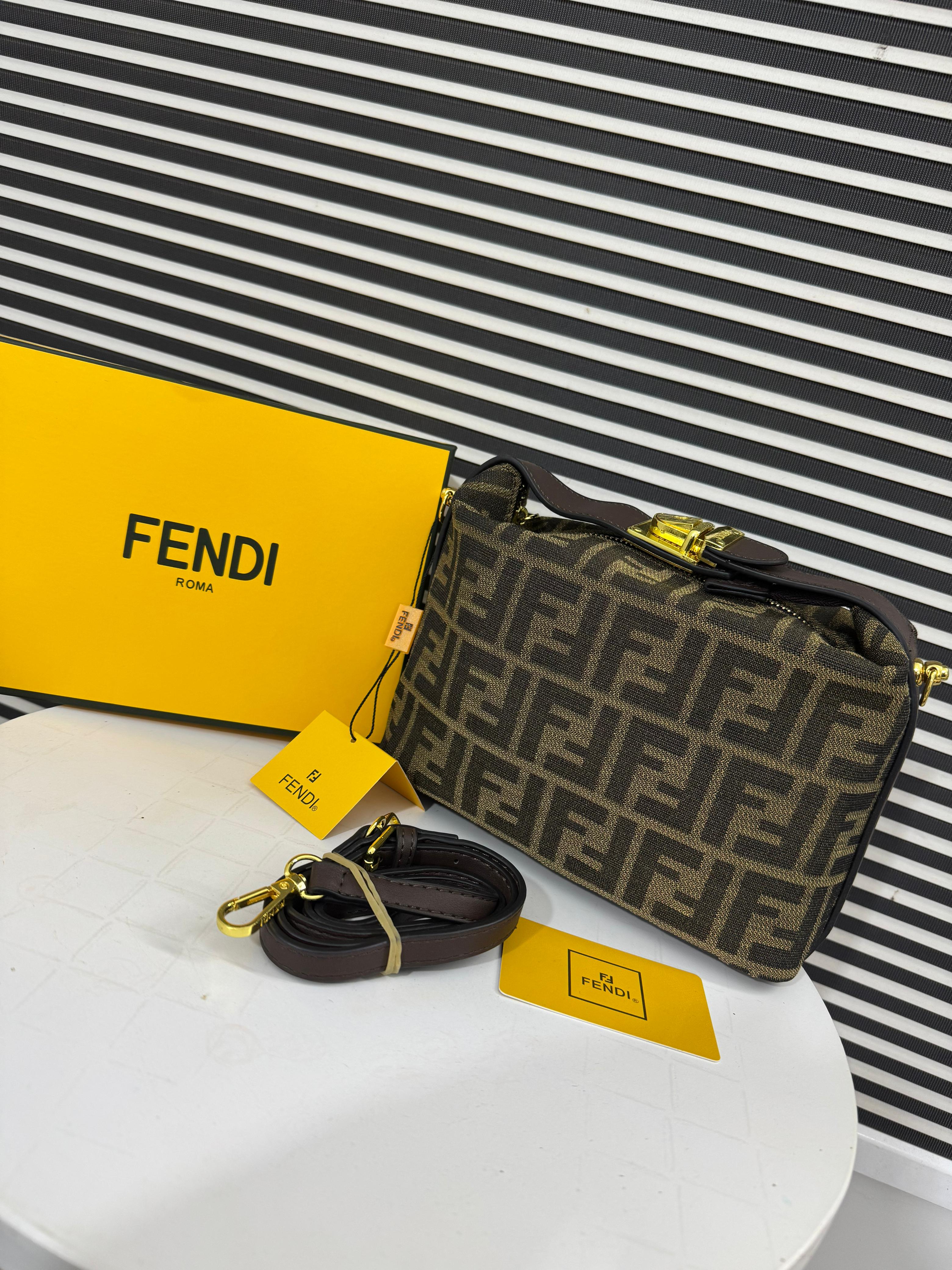 FENDI Zucca Cosmetic Bag - Green
