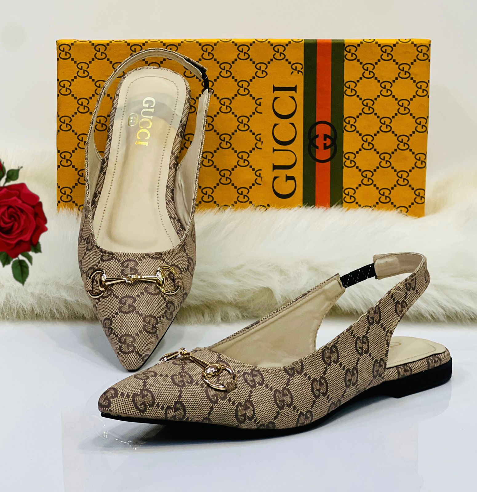 Gucci Flat Pumps