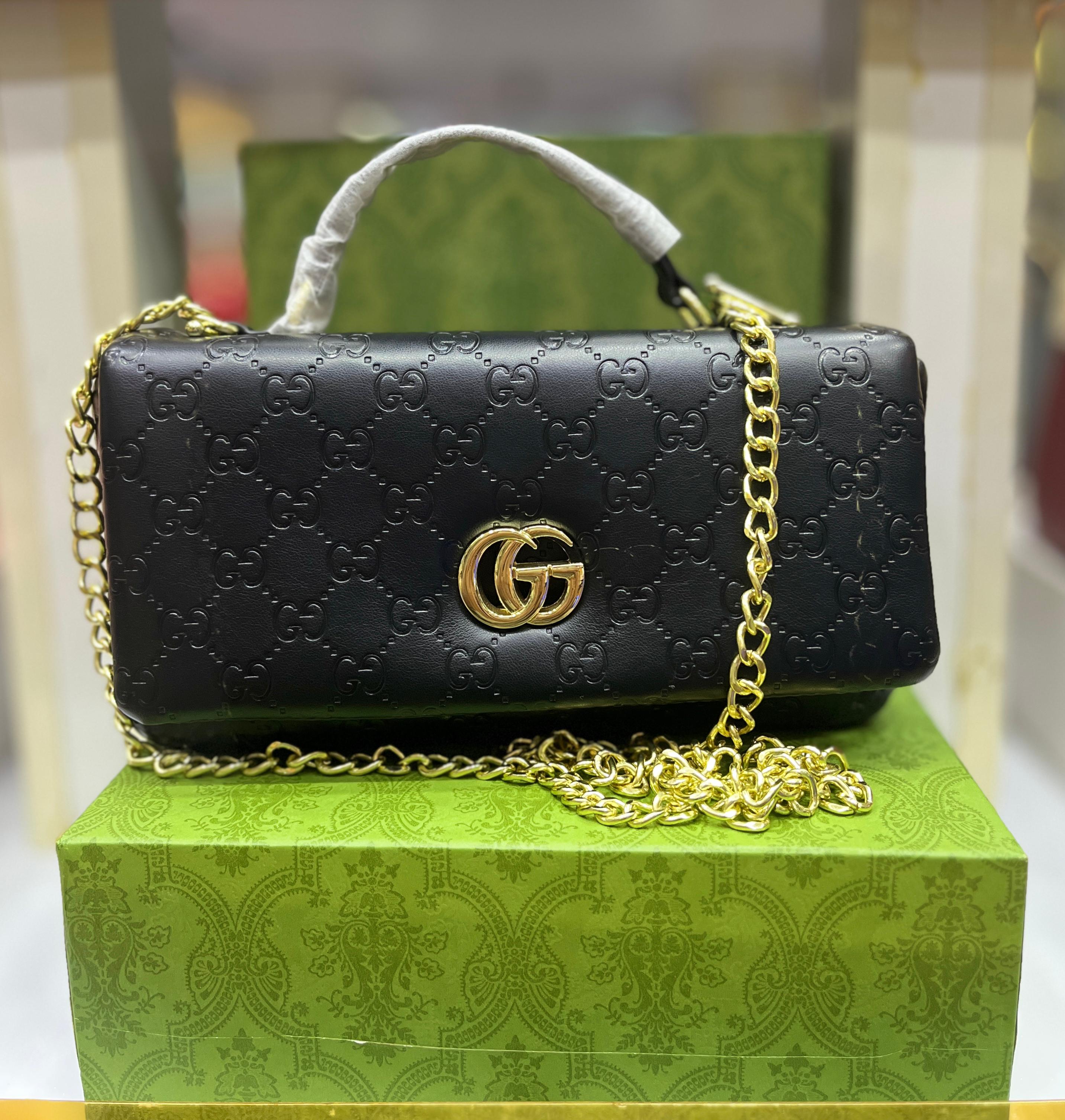 GUCCI GG MILANO MINI HANDBAG - BLACK