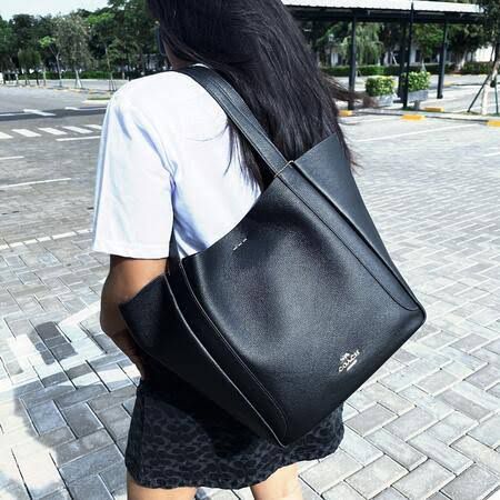 COACH Hadley Tote Bag - Black