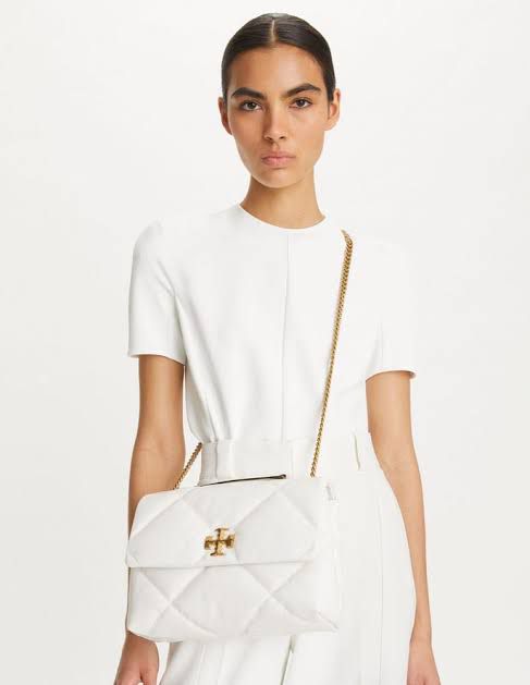 TORY BURCH  KIRA DIAMOND QUILT CONVERTIBLE SHOULDER BAG - White