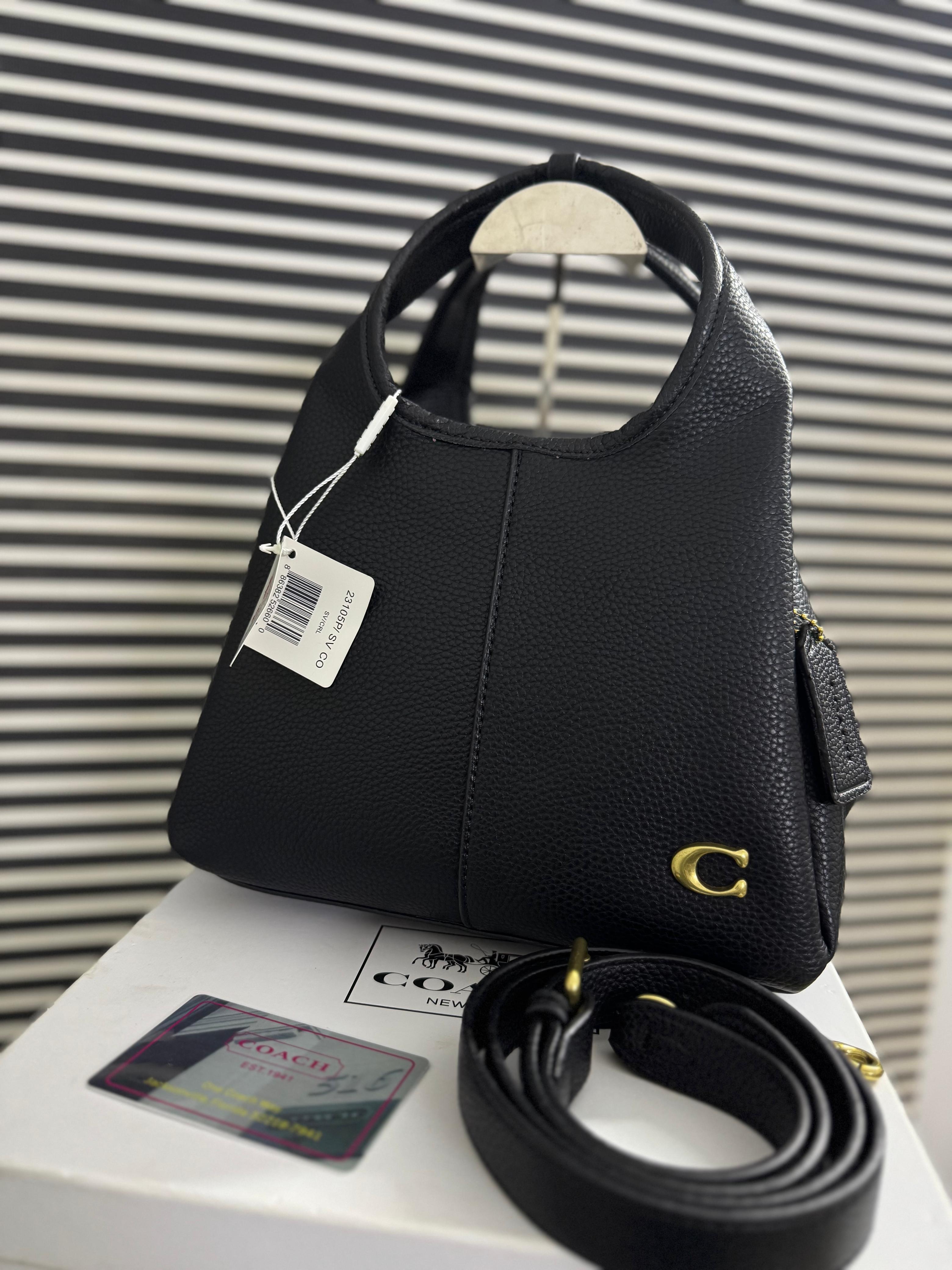 COACH Lana Shoulder Bag 23 - Black