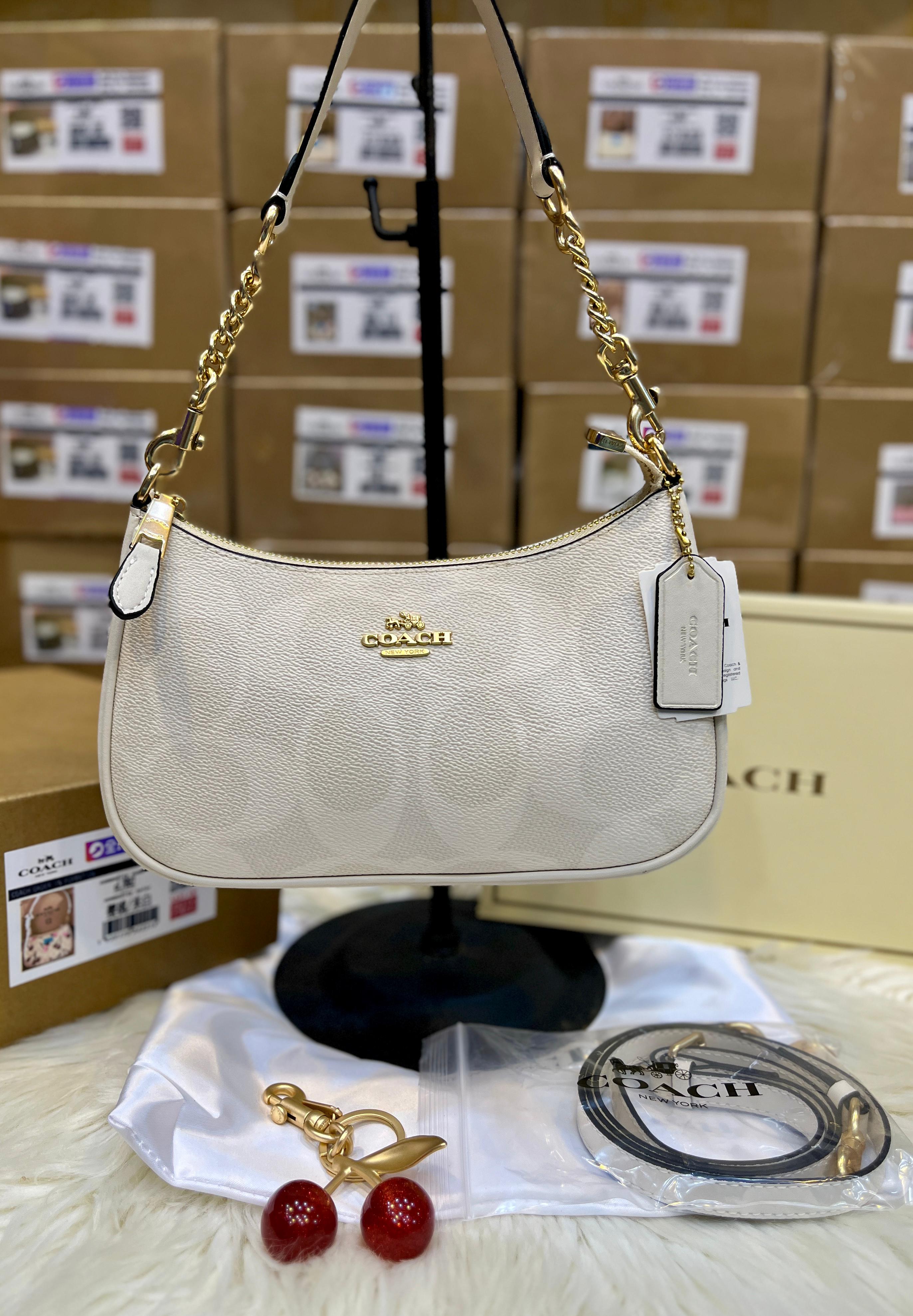 COACH Teri Shoulder Bag In Signature Canvas - Off White