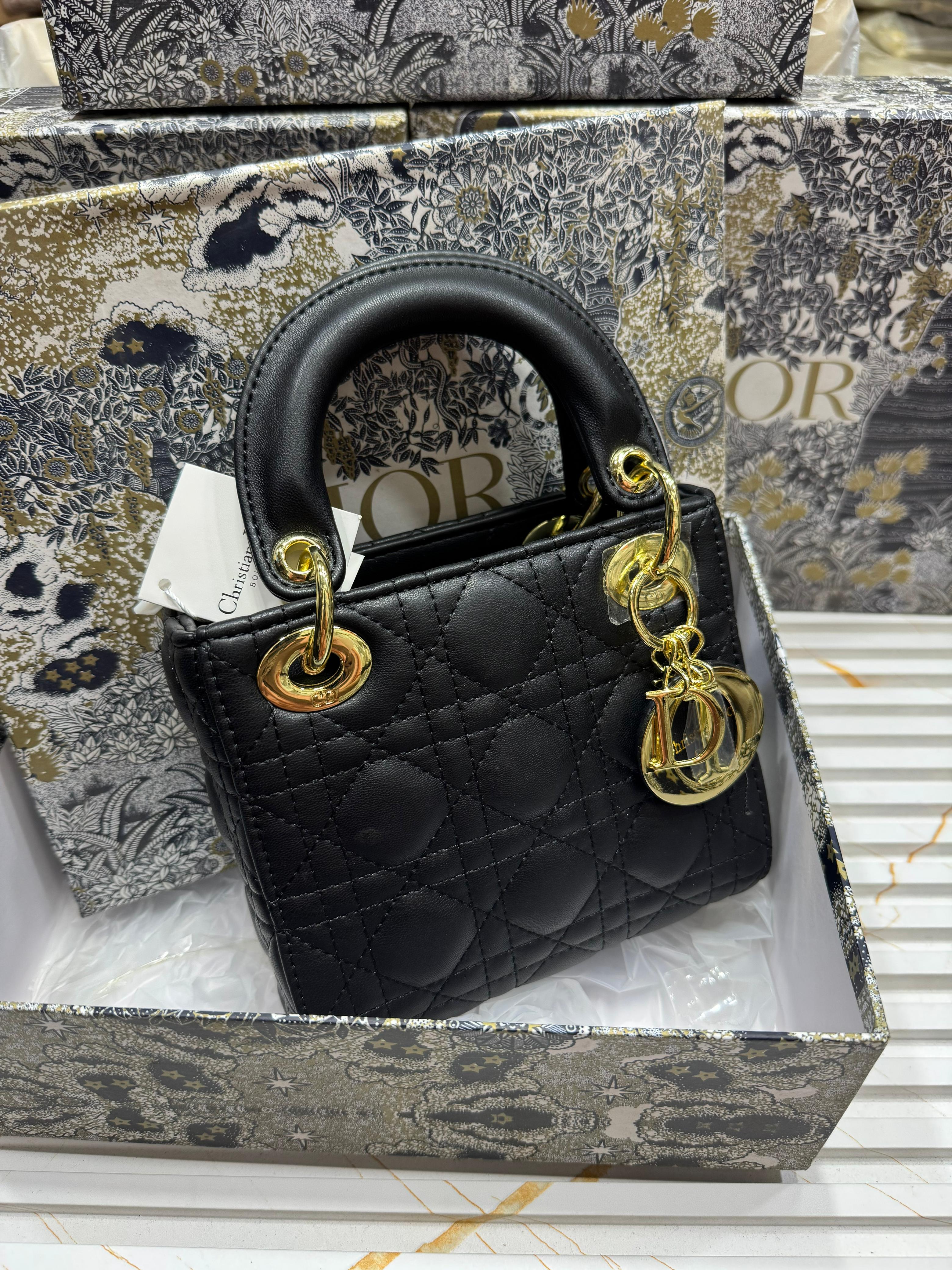 CHRISTIAN DIOR  Small Lady Dior Bag - Black
