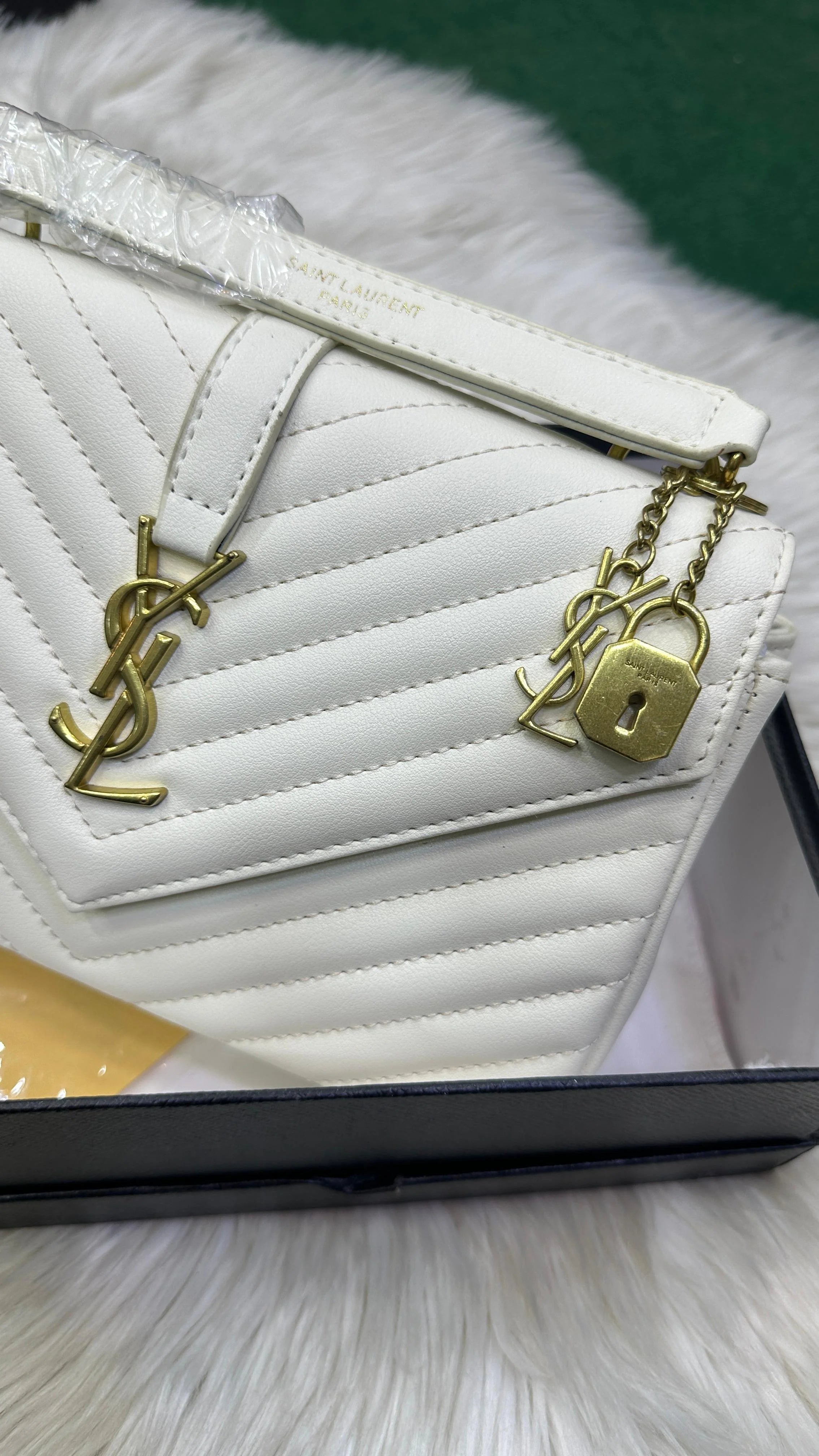YVES SAINT LAURENT College Monogram Bag Matelasse - WHITE