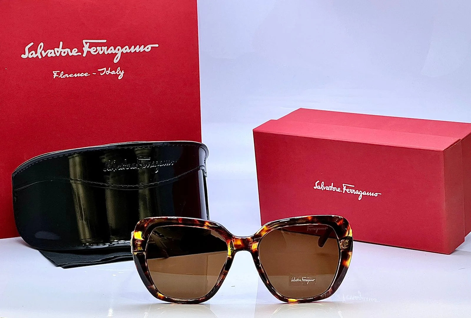 FERRAGAMO LADIES SUNGLASSES