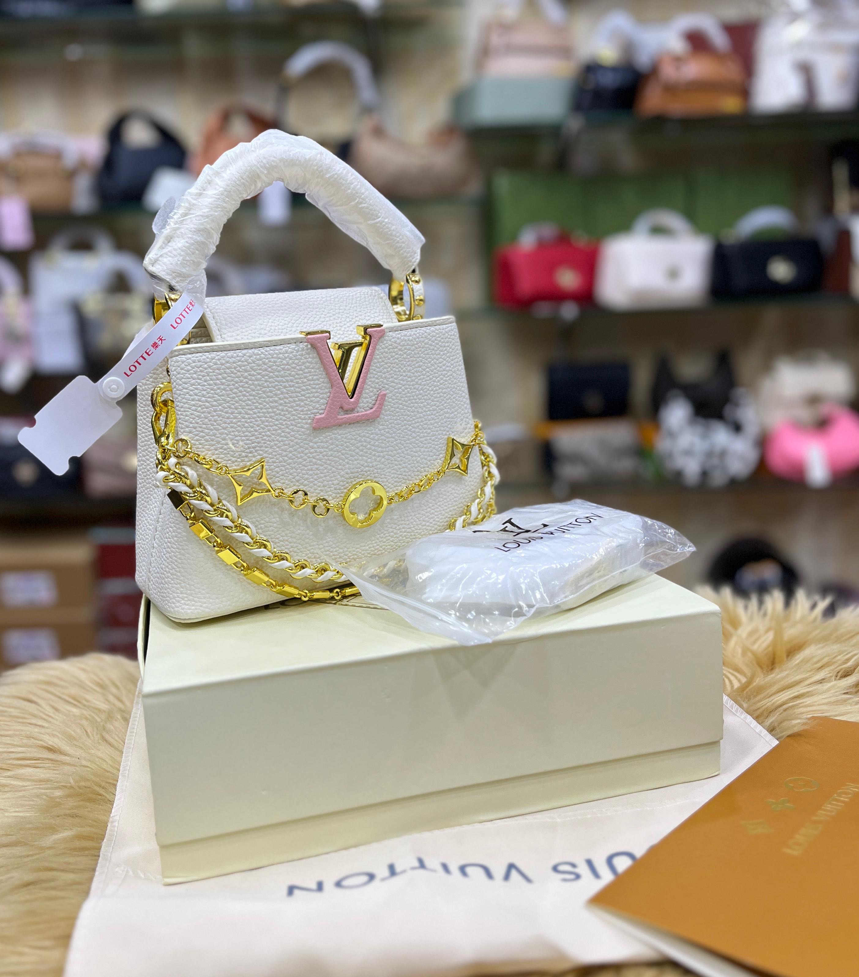 Louis Vuitton Capucines Mini Bag - White